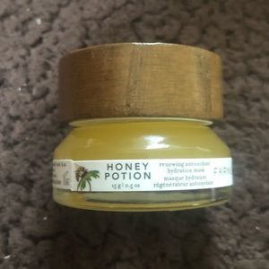 Farmacy Honey Potion